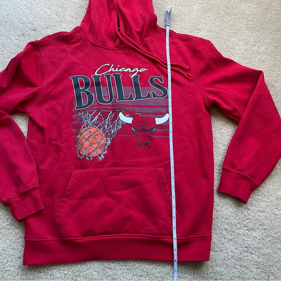 Ultra Game Unisex Adult NBA Chicago Bulls Red Pullover Hoodie - Size S - GUC* - Picture 9 of 10